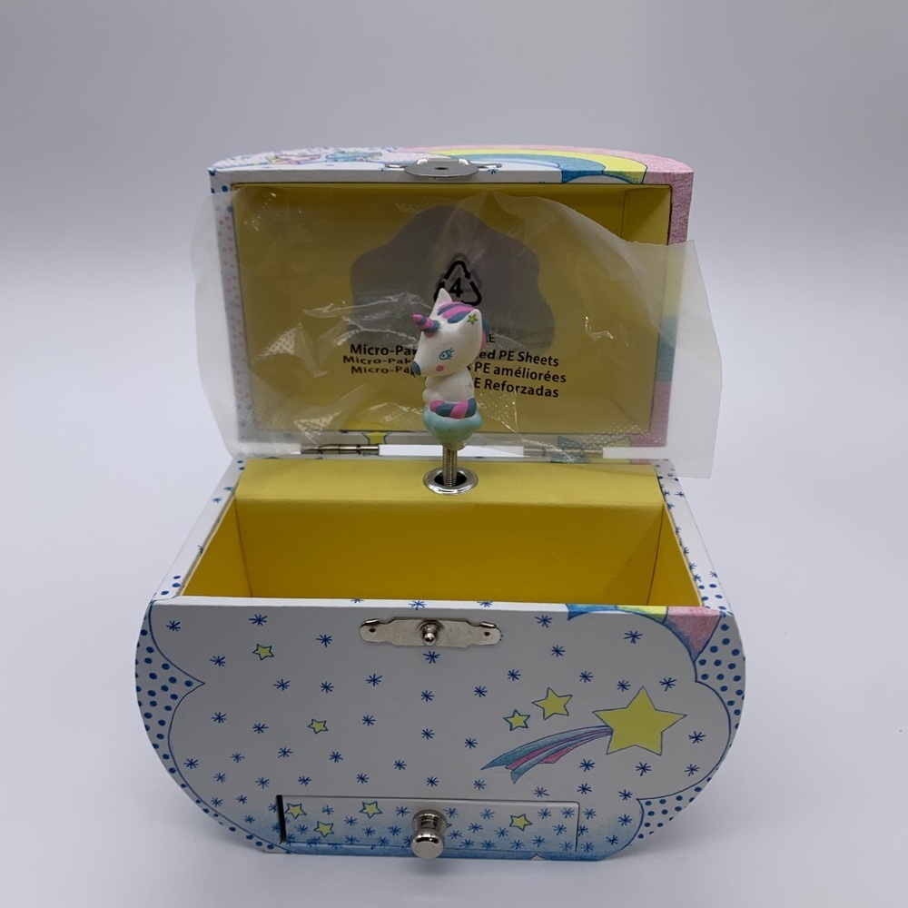 Little Big Room by Djeco Unicorn Dream Treasure Box Musical “The Blue Danube”